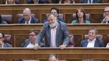 El diputado del PSOE Herminio Sancho en su escaño en el Congreso