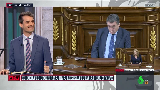 La reacción de Pablo Simón al escuchar a Aitor Esteban mencionarle en el Congreso La reacción de Pablo Simón al escuchar a Aitor Esteban mencionarle en el Congreso