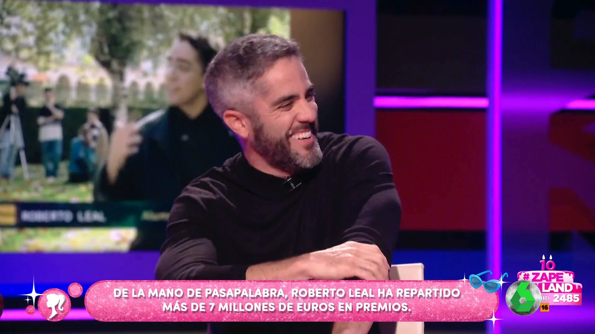 Dani Mateo, al ver a Roberto Leal en su etapa estudiantil: "Parece un candidato de Más Madrid"