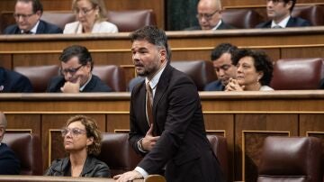 Imagen de archivo de Gabriel Rufián durante el debate de investidura de Pedro Sánchez en el Congreso