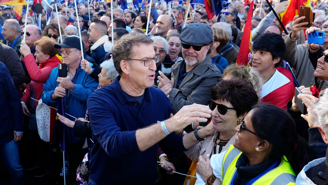 El líder del PP, Alberto Núñez Feijóo, durante la manifestación del sábado en Cibeles