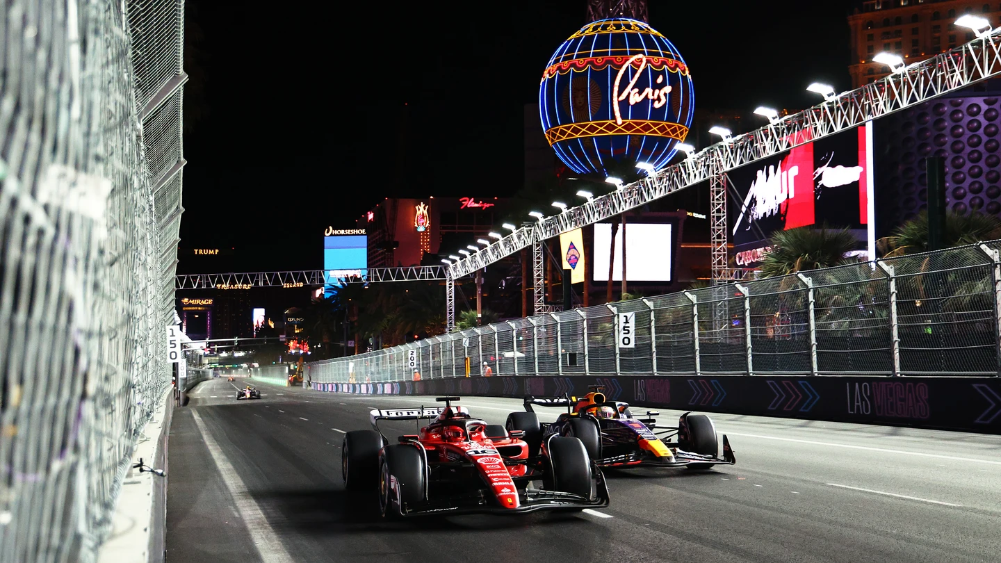 Charles Leclerc y Sergio Pérez Charles Leclerc y Sergio Pérez