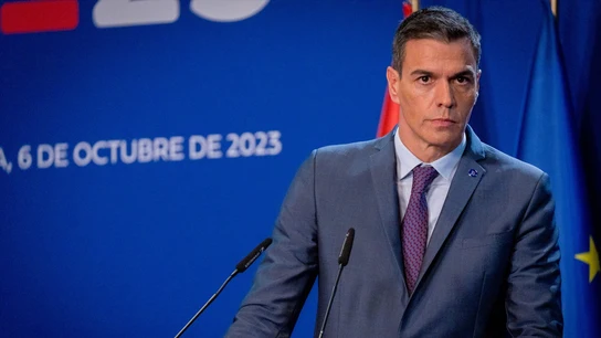 El presidente del Gobierno en funciones, Pedro Sánchez, en una rueda de prensa. El presidente del Gobierno en funciones, Pedro Sánchez, en una rueda de prensa.