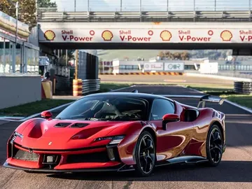 Ferrari SF90XX Stradale Ferrari SF90XX Stradale