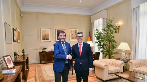 Fotografía del encuentro institucional del presidente del CGPJ y el ministro de la Presidencia, Justicia y Relaciones con las Cortes.