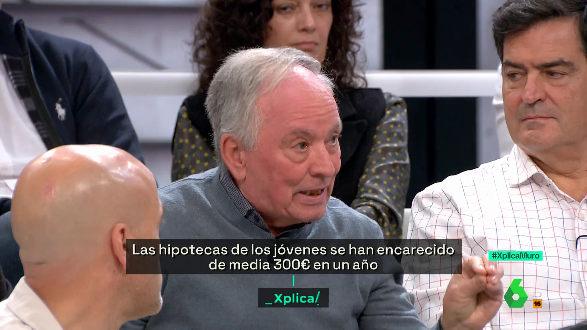 El tenso debate entre afectadas por la hipoteca creciente y expertos de la banca