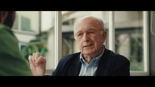 Joaquín Almunia cuenta las negociaciones con Hacienda para aprobar el Imserso: "Cuesta varios kilos o meses" Joaquín Almunia cuenta las negociaciones con Hacienda para aprobar el Imserso: "Cuesta varios kilos o meses"