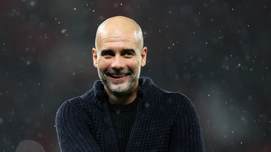 Guardiola, sonriente Guardiola, sonriente