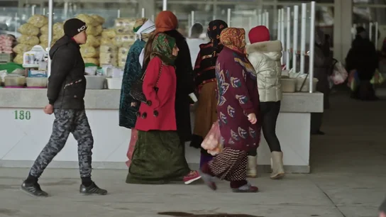 "Se prohibió conducir a las mujeres porque las acusaban de producir accidentes": la situación de la mujer en Turkmenistán "Se prohibió conducir a las mujeres porque las acusaban de producir accidentes": la situación de la mujer en Turkmenistán