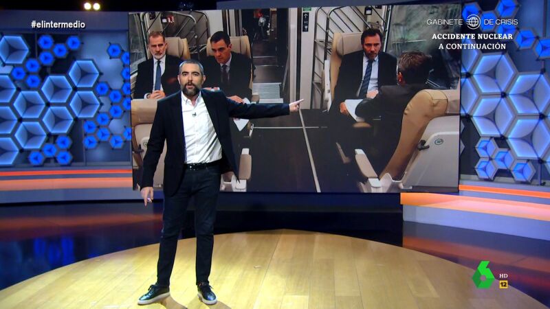 Dani Mateo analiza los gestos entre Felipe VI y Pedro Sánchez