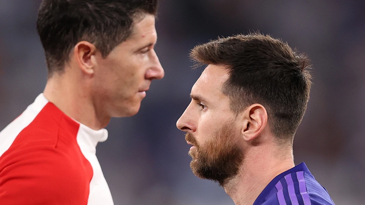 Lewandowski, con Leo Messi