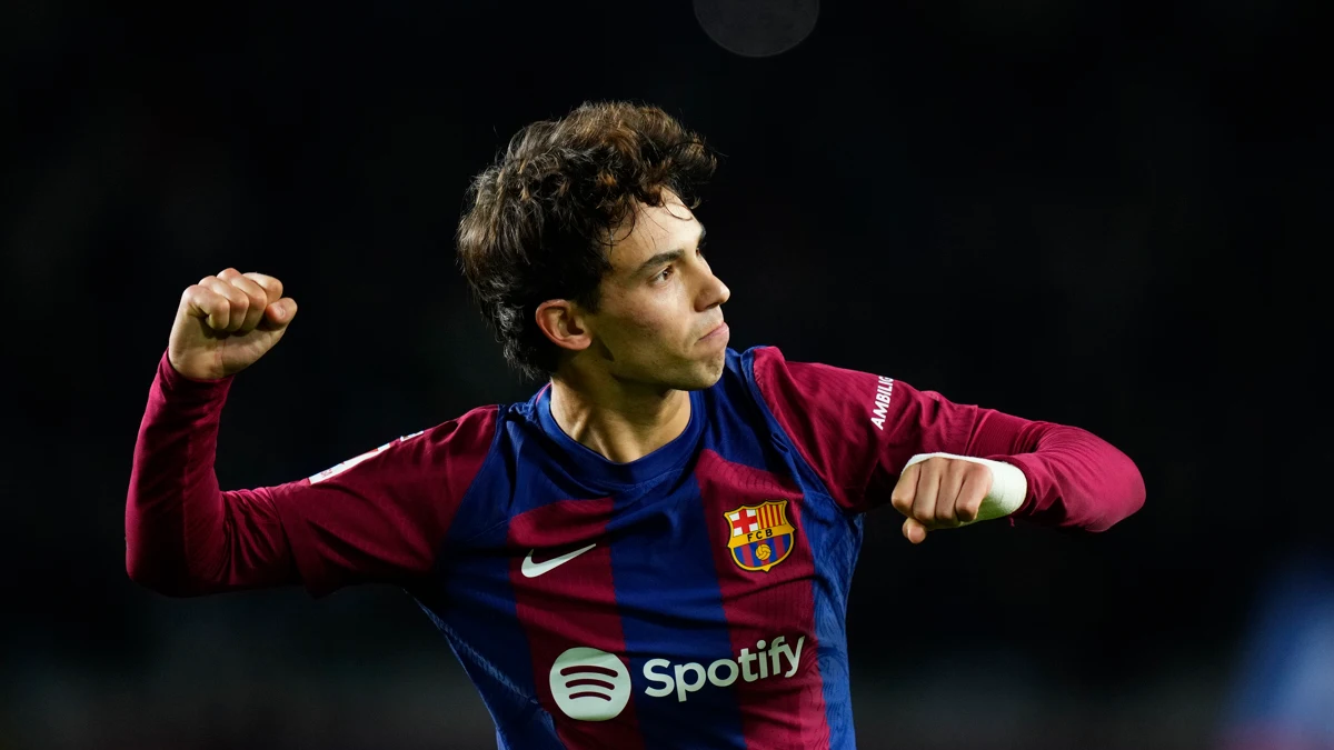 Joao Félix celebra un gol con el Barça