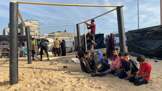 Ashraf y su familia en Gaza Ashraf y su familia en Gaza