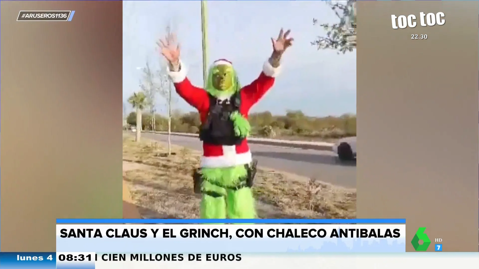 La tensa cabalgata de Navidad en la que Papá Noel y el Grinch tienen que llevar chalecos antibalas