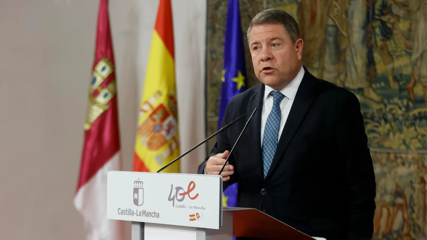 El presidente de Castilla-La Mancha, Emiliano García-Page Page considera una "parodia" que haya un verificador en las negociaciones entre Junts y PSOE