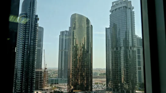 Zonas francas, el gran atractivo de Dubái para las grandes fortunas, con 170 empresas españolas: "Te lo llevas a tu país sin pagar impuestos" Zonas francas, el gran atractivo de Dubái para las grandes fortunas, con 170 empresas españolas: "Te lo llevas a tu país sin pagar impuestos"