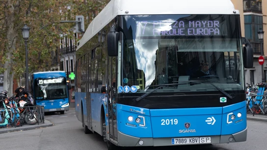 Los autobuses de la EMT volverán a ser gratuitos en Madrid el primer lunes tras el puente de la Constitución Los autobuses de la EMT volverán a ser gratuitos en Madrid el primer lunes tras el puente de la Constitución