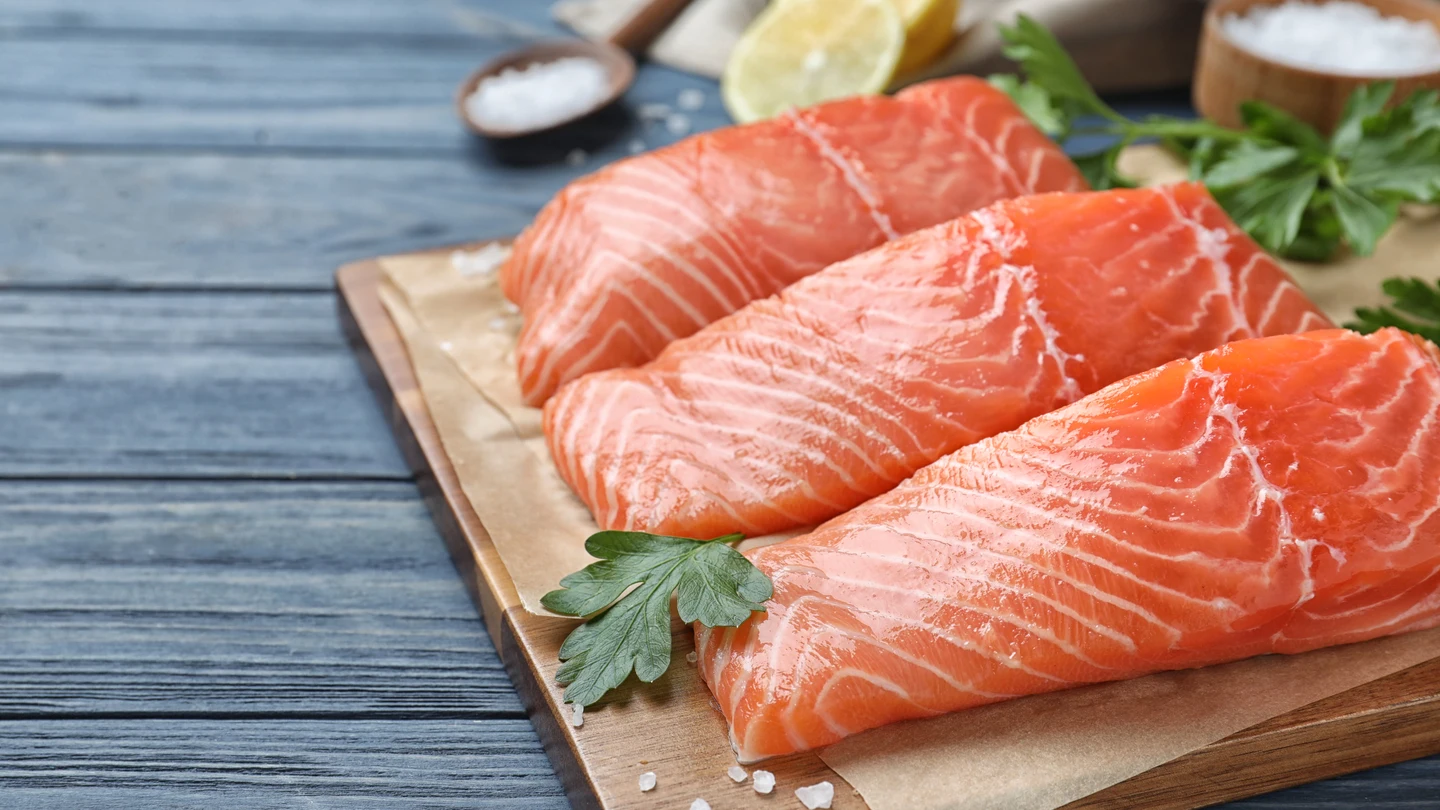 Salmón, pescado rico en omega 3 Salmón, pescado rico en omega 3