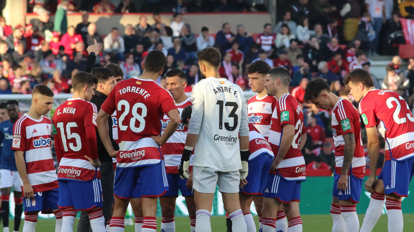 Los jugadores del Granada, en el Nuevo Los Cármenes Los jugadores del Granada, en el Nuevo Los Cármenes