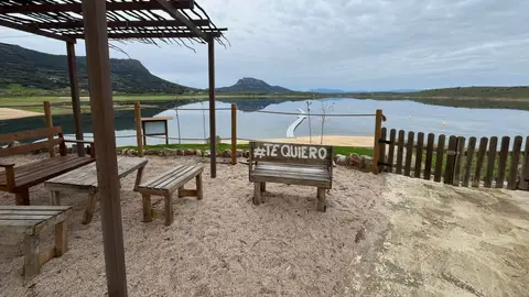 Playa de Peloche, en la Reserva de la Biosfera de La Siberia Playa de Peloche, en la Reserva de la Biosfera de La Siberia