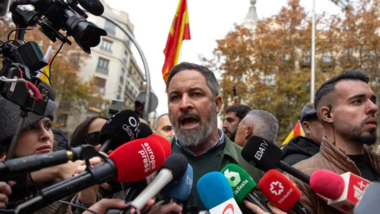 Foto de archivo del presidente de Vox, Santiago Abascal, haciendo declaraciones a los medios de comunicación. Foto de archivo del presidente de Vox, Santiago Abascal, haciendo declaraciones a los medios de comunicación.