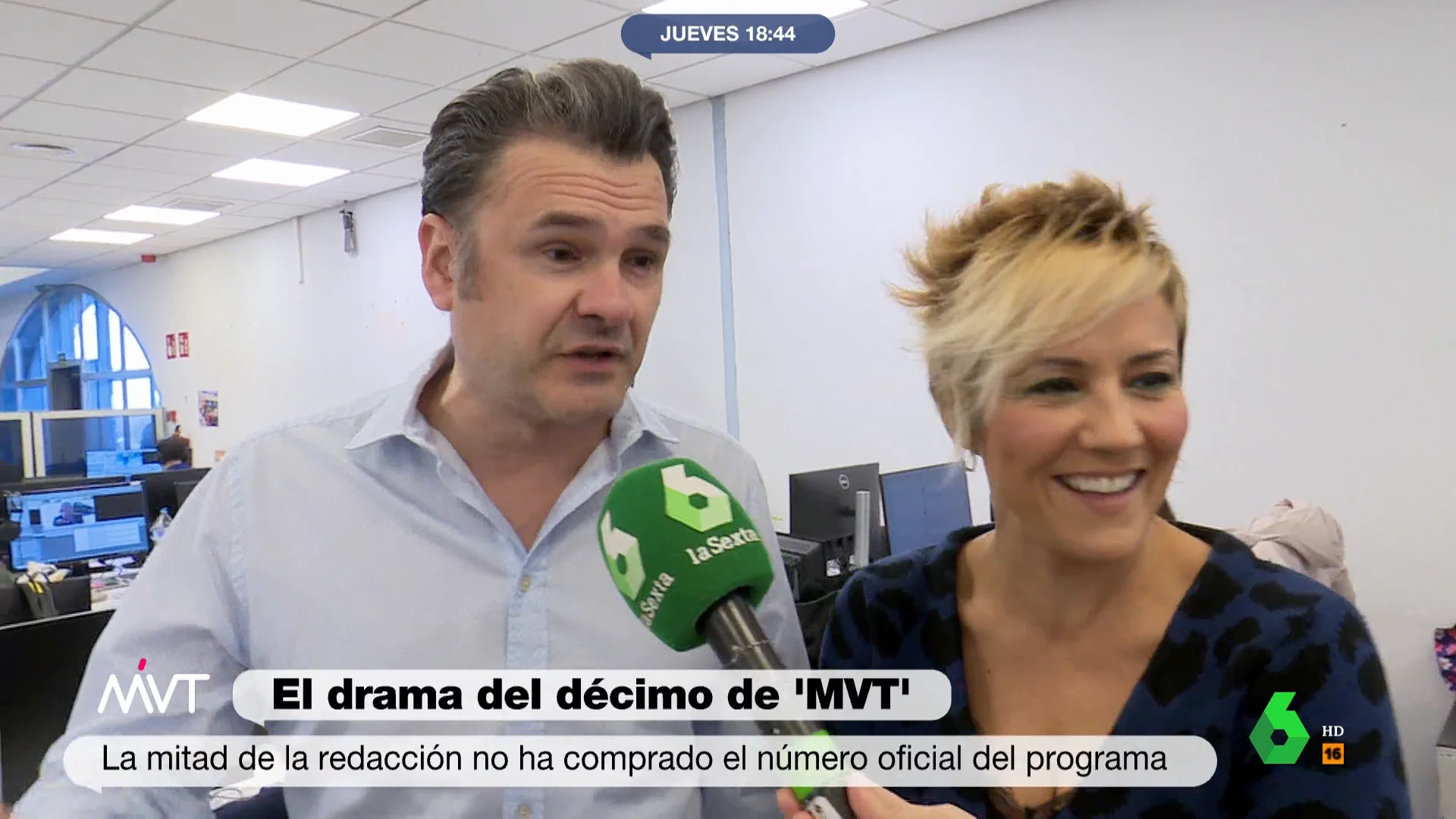 Más Vale Tarde recoge el 'drama' que se ha formado en la redacción del programa a cuenta del número de la Lotería de Navidad que compró Javier Bastida en 'Doña Manolita' y que no todo el mundo ha podido coger. Sus reacciones, en este vídeo.