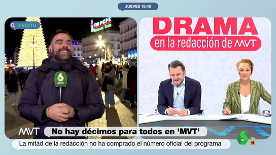 Iñaki López 'amenaza' a Bastida por la Lotería de Navidad "Tenéis que sacar esa comprensión, ese compartir y esa gana de Navidad, yo soy vuestro elfo", se defiende en este vídeo Javier Bastida, que ha desatado el caos en la redacción de Más Vale Tarde con un décimo de Lotería de Navidad.