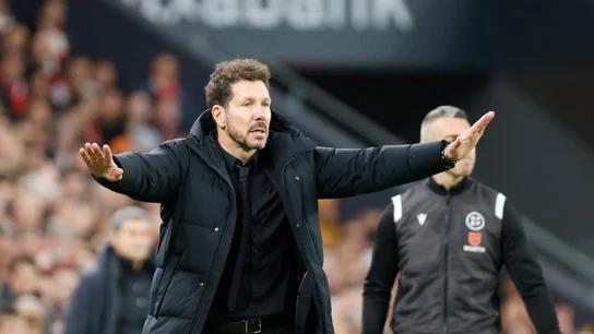 Simeone, durante un partido Simeone, durante un partido