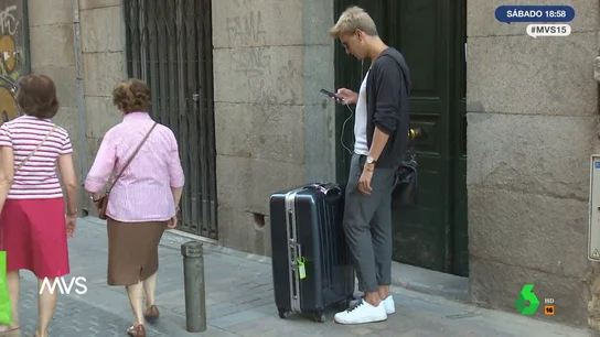 "Te crean una inseguridad total": el clamor de los vecinos contra los pisos turísticos ilegales "Te crean una inseguridad total": el clamor de los vecinos contra los pisos turísticos ilegales