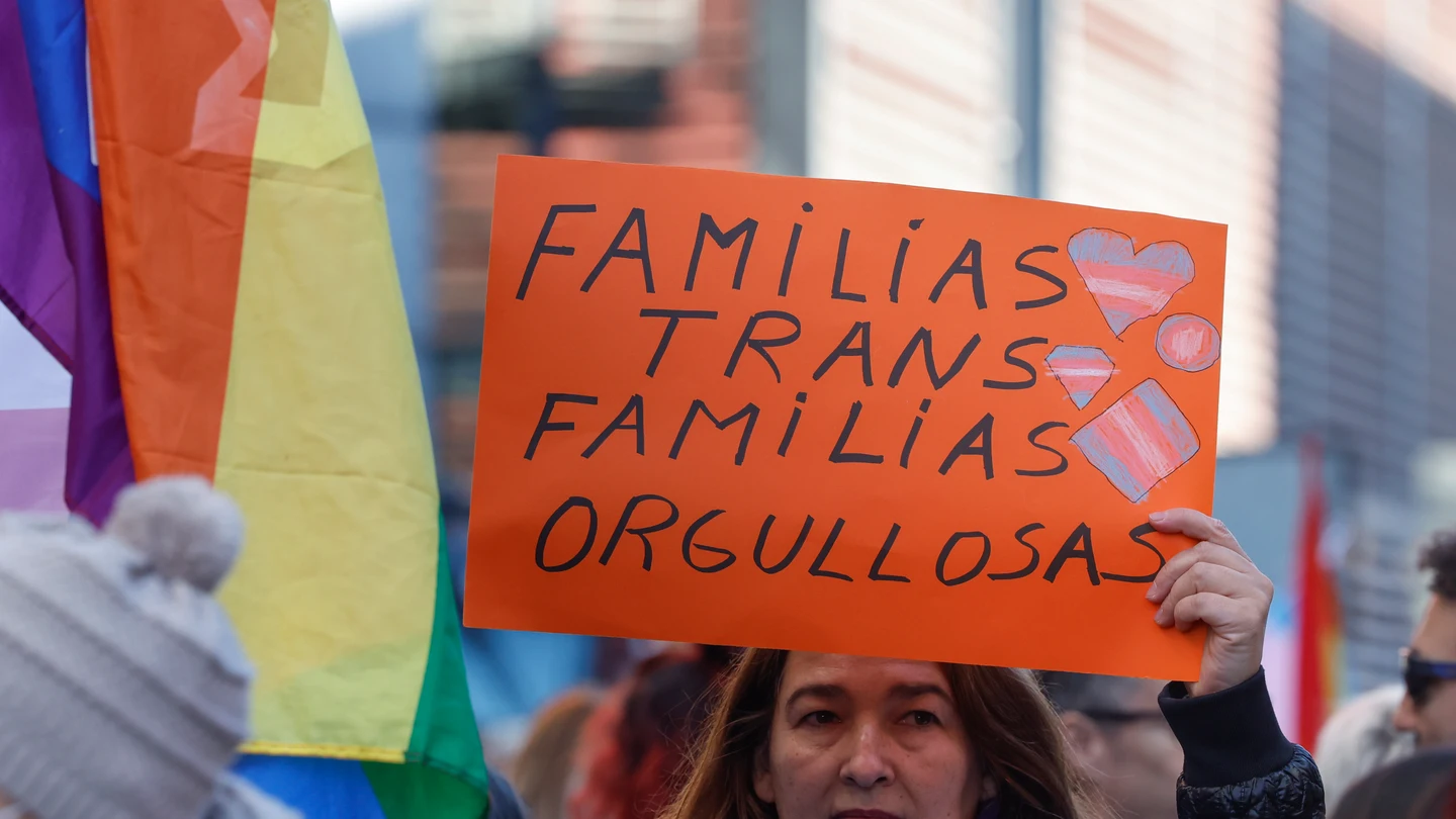 Asistentes a la concentración en defensa de los derechos LGTBIQ+ Asistentes a la concentración en defensa de los derechos LGTBIQ+