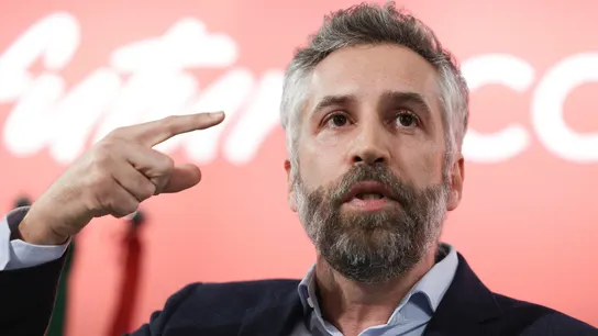 Pedro Nuno Santos habla tras su victoria en las elecciones directas del Partido Socialista Pedro Nuno Santos habla tras su victoria en las elecciones directas del Partido Socialista