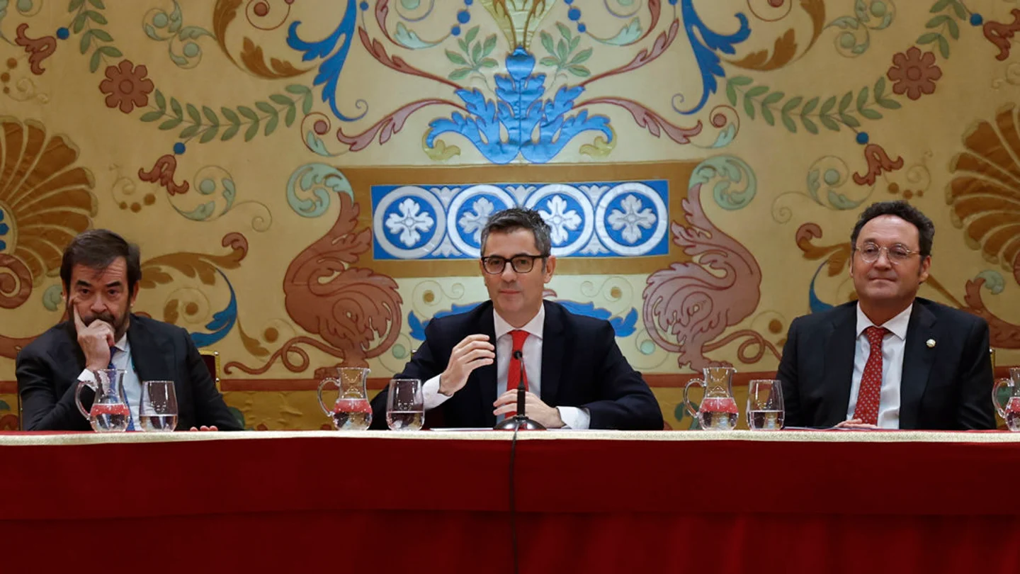 El presidente del CGPJ, Vicente Guilarte, el ministro de la Presidencia, Justicia y Relaciones con las Cortes, Félix Bolaños, y e fiscal general del Estado, Álvaro García Ortiz El presidente del CGPJ, Vicente Guilarte, el ministro de la Presidencia, Justicia y Relaciones con las Cortes, Félix Bolaños, y e fiscal general del Estado, Álvaro García Ortiz/ EFE/ J. J. Guillén