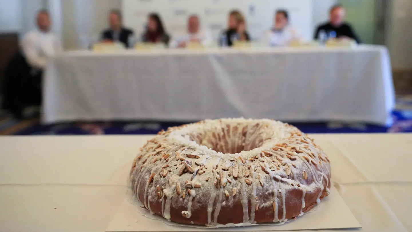 Celebración de la final del VI Campeonato Mejor Roscón de Madrid, y uno de los mejores de España, y cuyo objetivo es fomentar la elaboración de roscones artesanos de calidad en todas las pastelerías de Madrid. Celebración de la final del VI Campeonato Mejor Roscón de Madrid, y uno de los mejores de España, y cuyo objetivo es fomentar la elaboración de roscones artesanos de calidad en todas las pastelerías de Madrid.