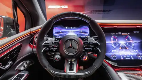 Mercedes EQE SUV AMG 53+ Mercedes EQE SUV AMG 53+