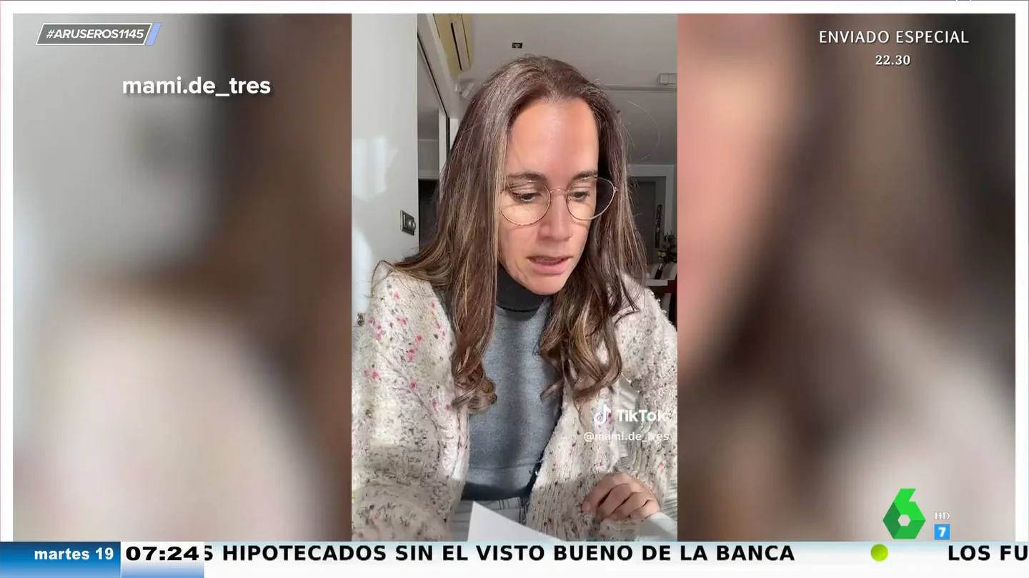 La estupefacción de una madre al leer la carta de su hijo de 9 años a Papá Noel: "Bro, he roto la tele, ha sido sin querer" La estupefacción de una madre al leer la carta de su hijo de 9 años a Papá Noel: "Bro, he roto la tele, ha sido sin querer"