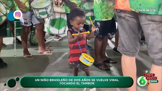 Así toca el tambor un niño de solo dos años en una escuela de samba María Gómez presenta a un pequeño talento de la percusión que, con dos años, ya toca en una escuela de samba de Brasil. "Lo peor que te puede pasar en la vida es tener un vecino de una comparsa de estas", comenta Dani Mateo en este vídeo.