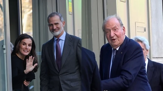 Los reyes Felipe y Letizia saludan a la prensa a su llegada al cumpleaños de la infanta Elena, donde también ha estado Juan Carlos Los reyes Felipe y Letizia saludan a la prensa a su llegada al cumpleaños de la infanta Elena, donde también ha estado Juan Carlos