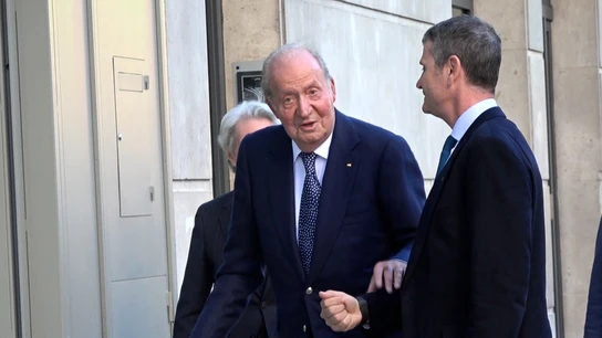 El rey emérito Juan Carlos I, a su llegada al cumpleaños de la infanta Elena El rey emérito Juan Carlos I, a su llegada al cumpleaños de la infanta Elena