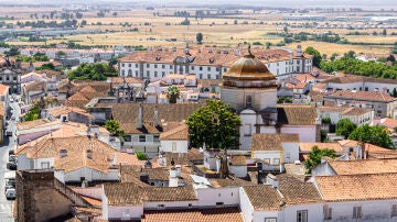 Évora, ciudad de la región de Alentejo (Portugal)