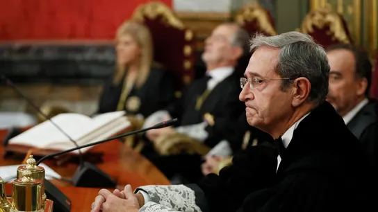 El presidente del Supremo pide a Bolaños que el Gobierno ponga "todos los medios" para que terminen los ataques a los jueces El presidente del Supremo pide a Bolaños que el Gobierno ponga "todos los medios" para que terminen los ataques a los jueces