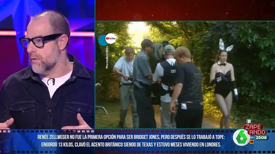 La loca teoría de Alberto Rey sobre por qué Bridget Jones y Torrente "son la misma persona" "Torrente la primera, obra maestra absoluta", afirma tajante Alberto Rey en este vídeo de Zapeando donde analiza el carácter disruptivo de 'El diario de Bridget Jones' como comedia romántica navideña y lo compara con la cina de Santiago Segura.