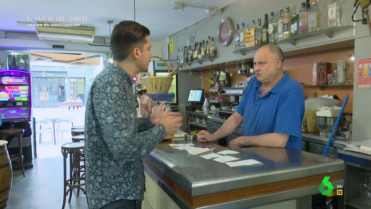 Un hostelero denuncia pérdidas superiores a 4.000 euros por los 'simpas': "Cada semana hay dos o tres" Un hostelero denuncia pérdidas superiores a 4.000 euros por los 'simpas': "Cada semana hay dos o tres"