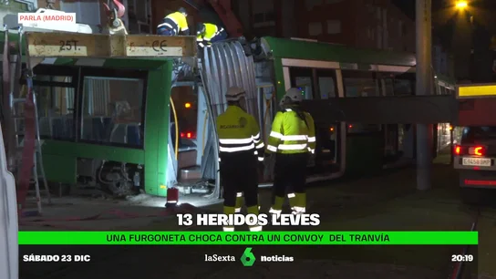 Trece personas heridas leve al chocar un tranvía con una furgoneta en Parla Trece personas heridas leve al chocar un tranvía con una furgoneta en Parla