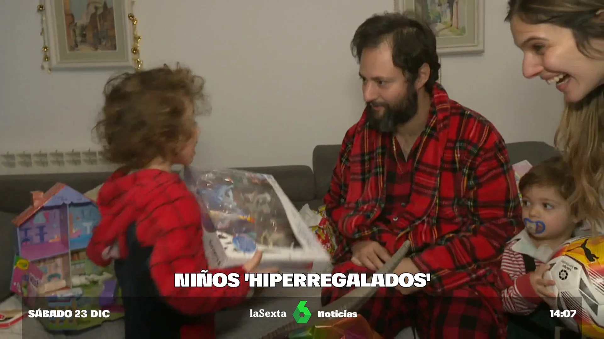 El síndrome del niño 'hiperregalado': este es el número de regalos que recomiendan los expertos