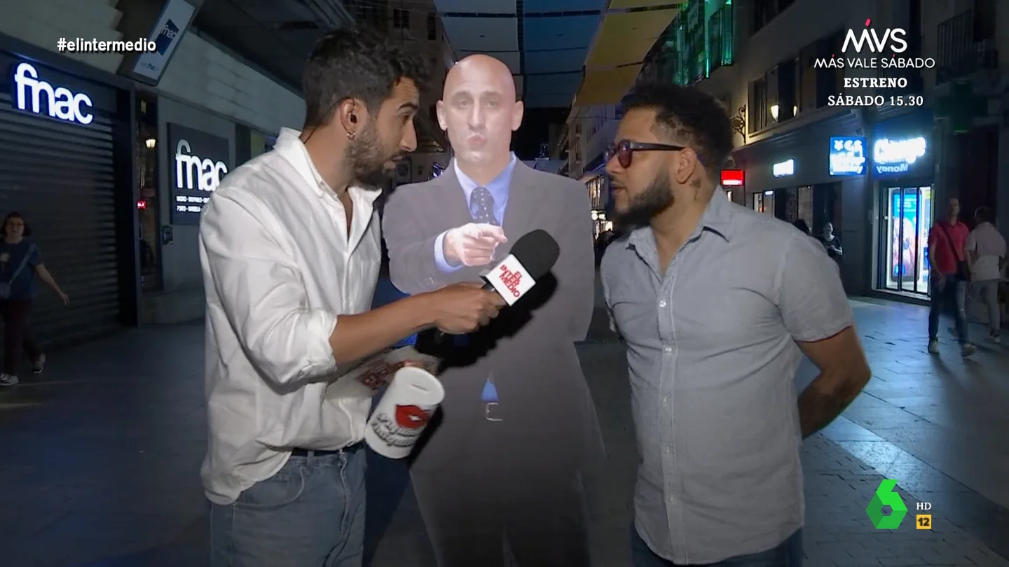 La rotunda respuesta de Isma Juárez a un chico que dice que Luis Rubiales "debió meterle la lengua" a Jenni Hermoso La rotunda respuesta de Isma Juárez a un chico que dice que Luis Rubiales "debió meterle la lengua" a Jenni Hermoso