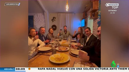 La inesperada fotografía de Pilar Rubio con Sergio Ramos y sus padres en Nochevieja que zanja los rumores de crisis La inesperada fotografía de Pilar Rubio con Sergio Ramos y sus padres en Nochevieja que zanja los rumores de crisis