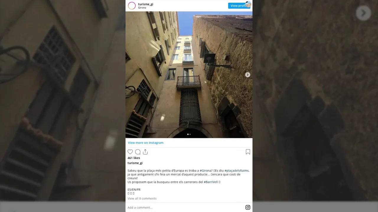 La plaza más pequeña de Europa está en Girona y se accede por un callejón La plaza más pequeña de Europa está en Girona y se accede por un callejón