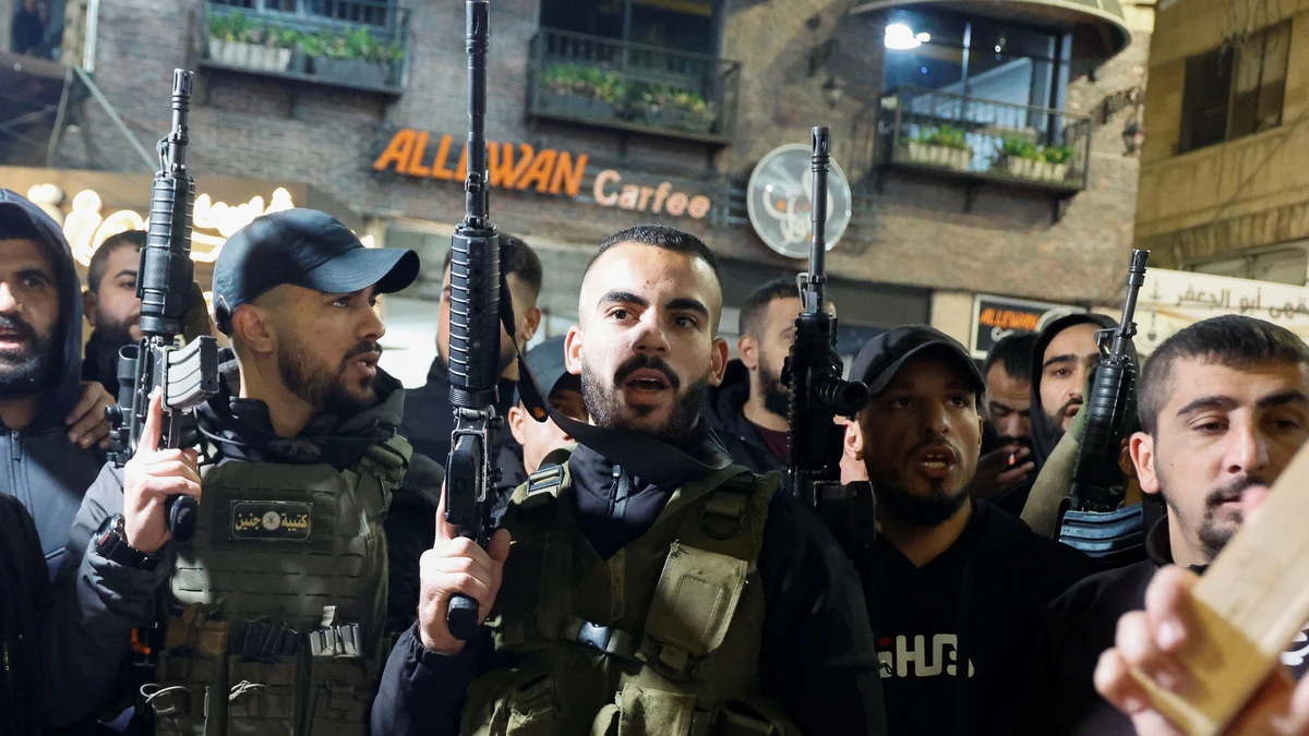 Guerra Israel-Hamás, en directo | Hizbulá confirma la mue...miembros en un nuevo ataque de Israel contra el sur de
Líbano