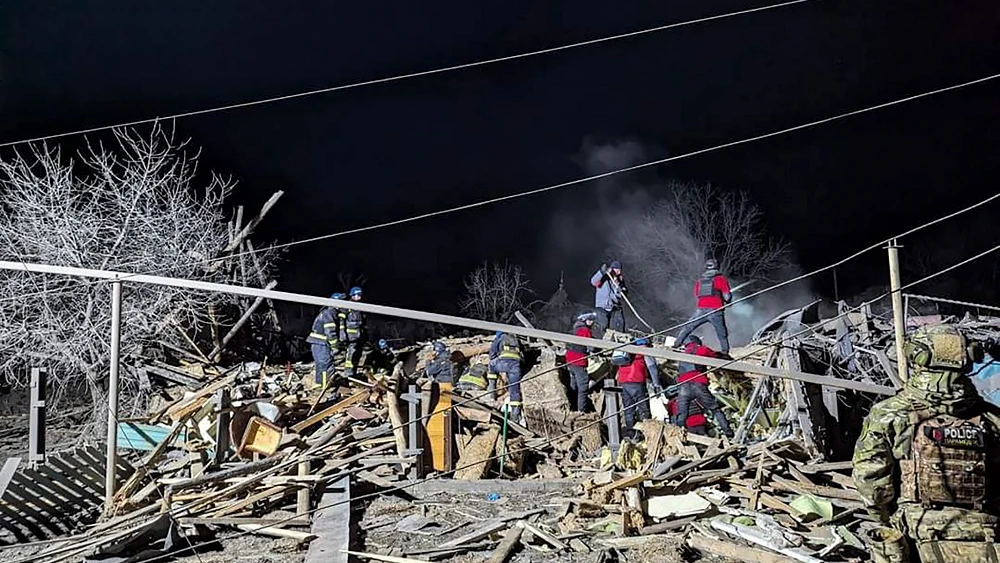 Imagen de los destrozos tras un bombardeo ruso en Donetsk