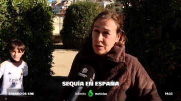 La sequía obliga a recurrir a garrafas en Cataluña y Andalucía: "No hay quien lo soporte"